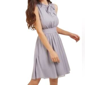 ModCloth Sunny City A-line Tie Neck Grey Dress Silver Sparkles Stripe Medium